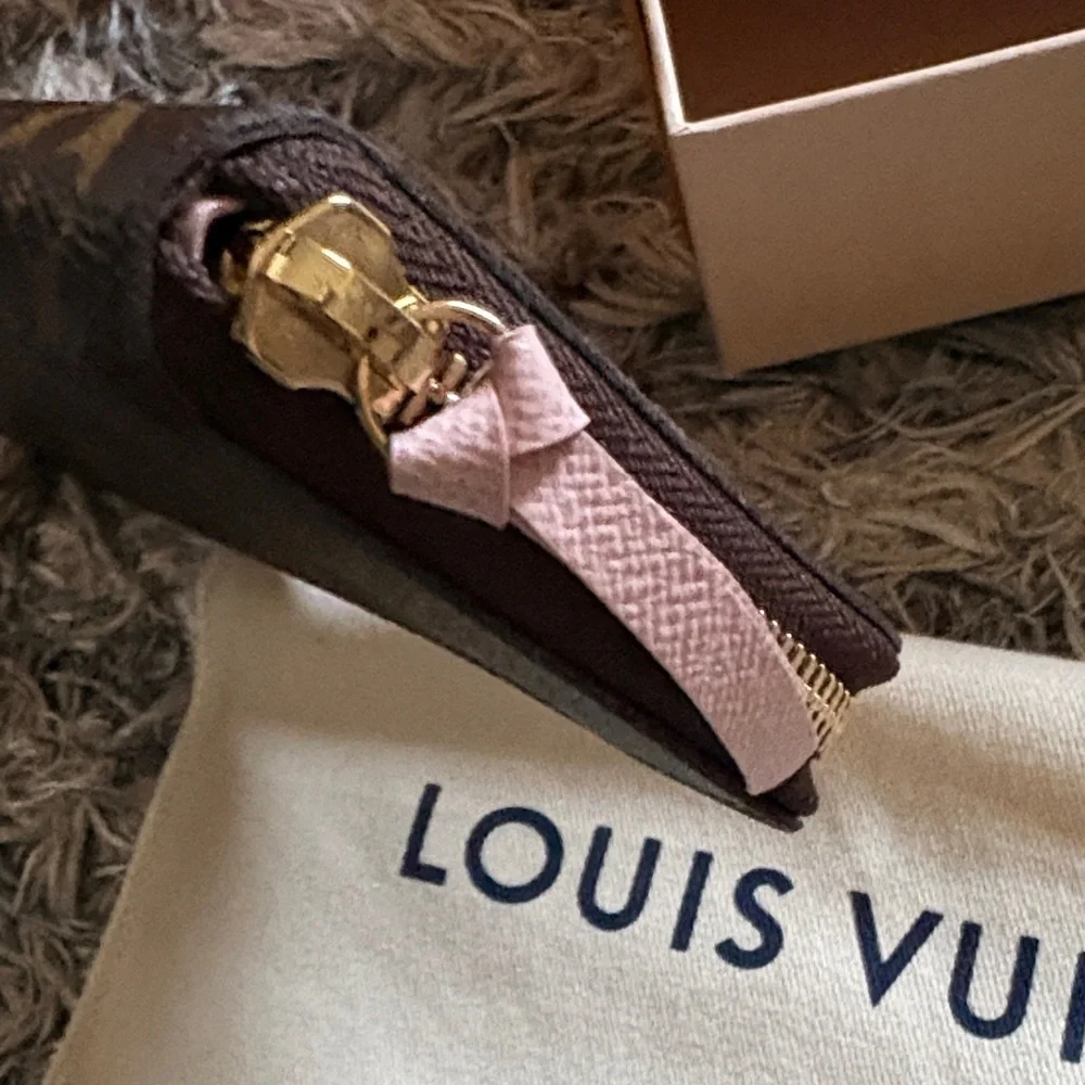 New ! Louis Vuitton Brown Monogram Long Zippy Wallet